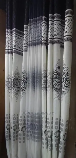 Good Quality Curtains With a Net