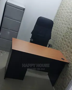 Office Desk ( 1.2 Meters).