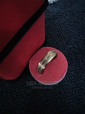 Quality and Unique Wedding Rings for Men