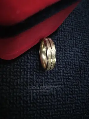 Quality and Unique Wedding Rings for Men