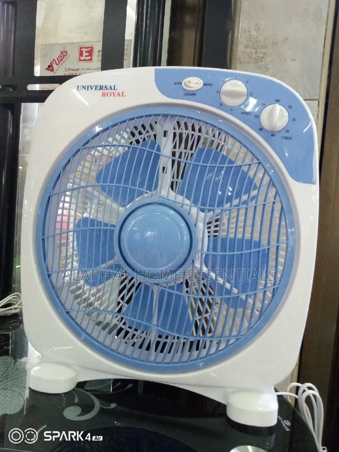 Universal Royal Table Fan