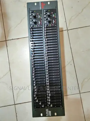 DBX 2231 Graphic Equalizer