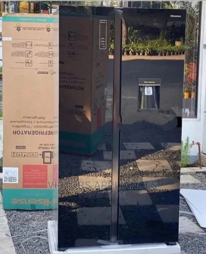Hisense 670L French Doors Refrigerator