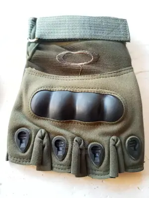 Gym and Bike Gloves - Green
