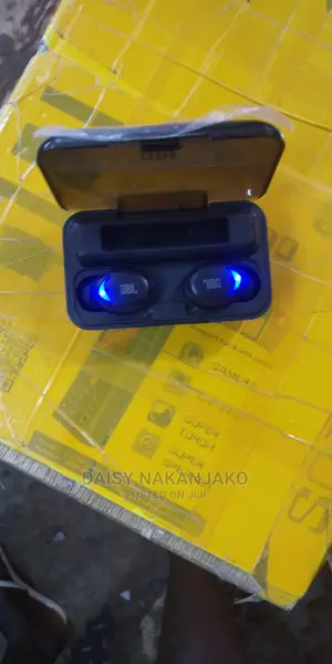 JBL Earpods