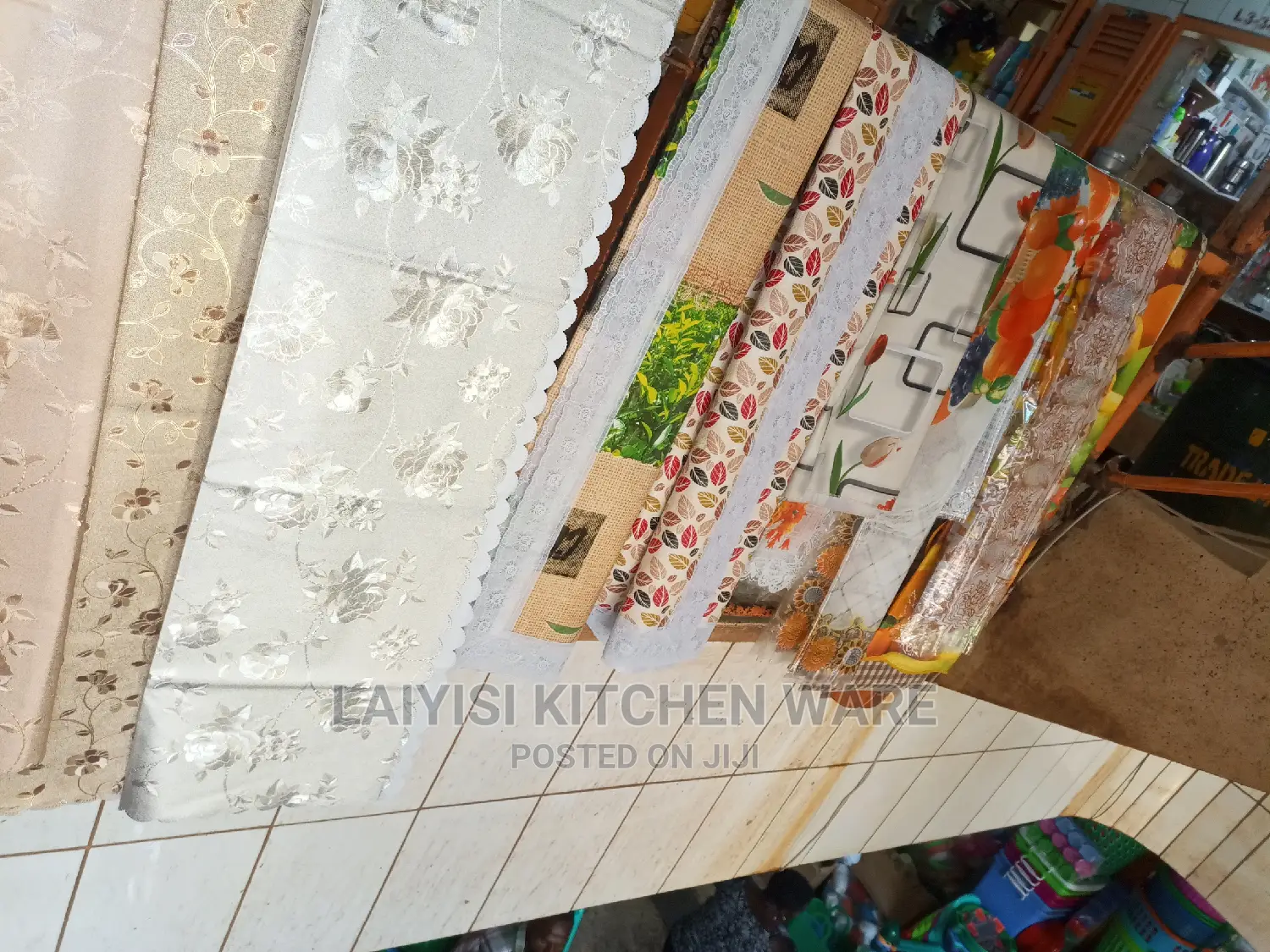 Unique Dinning Cloth