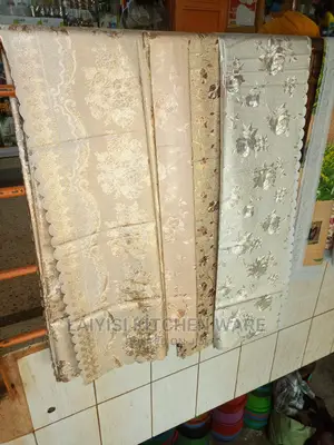 Unique Dinning Cloth