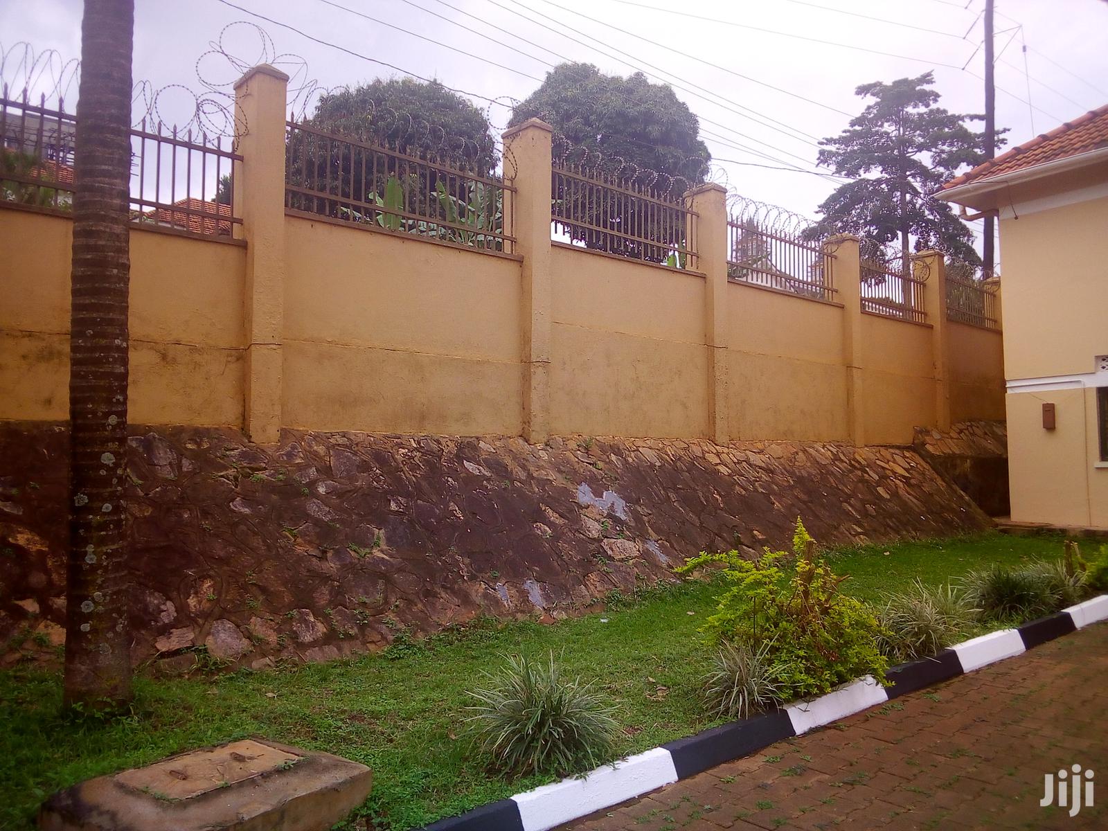 House For Rent