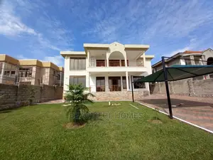 Furnished 6bdrm Mansion in Munyonyo, Makindye for Sale