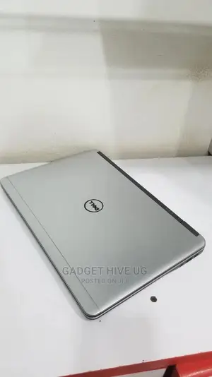 Laptop Dell Latitude E7240 4GB Intel Core I5 SSD 128GB