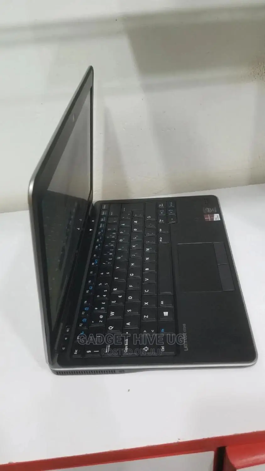 Laptop Dell Latitude E7240 4GB Intel Core I5 SSD 128GB