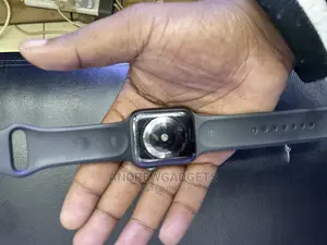 Apple Watch Series 5 44mm