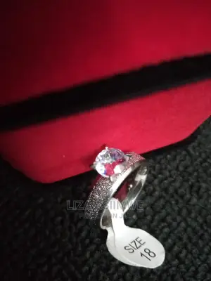 Quality and Unique Silver Engagement Rings