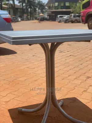 Plastic Strong Table
