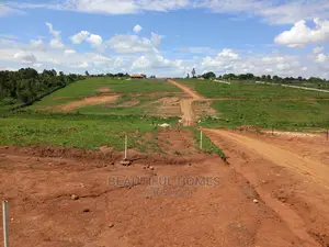 Kasangati 25 Decimals in Half London Estate on Sale