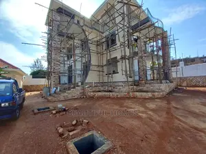 Furnished 6bdrm Mansion in Munyonyo, Central Division for Sale