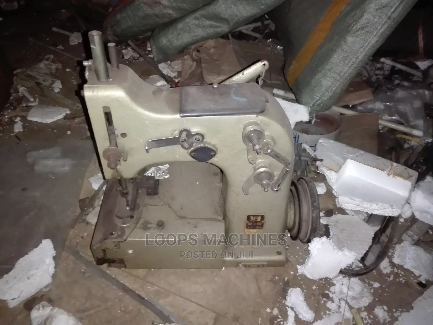 Industrial Bag Closer Sewing Machine