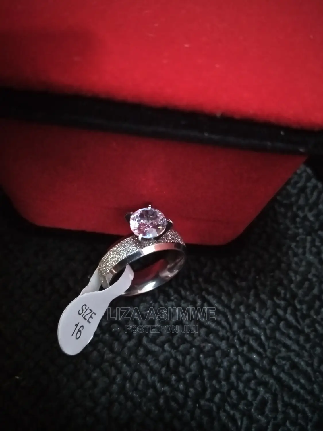 Quality and Unique Silver Engagement Rings