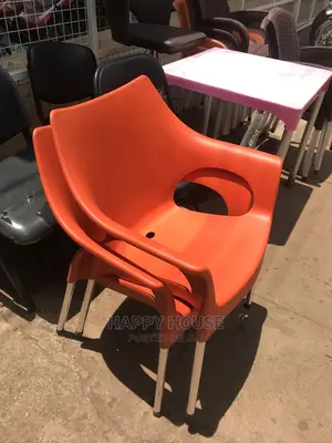 Strong Plastic Chairs With Steel Stands