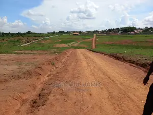 100*100 in Kasangati Splendid Estate Fenced on Sell
