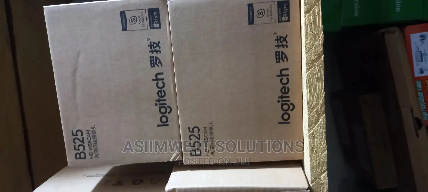 Logitech HD Webcam B525