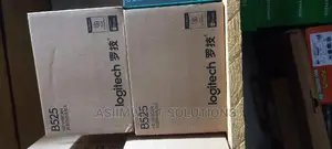 Logitech HD Webcam B525