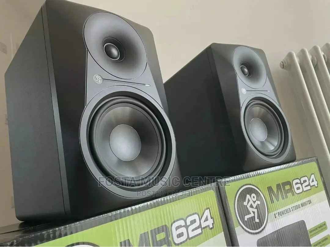 Mackie MR624 Studio Monitors