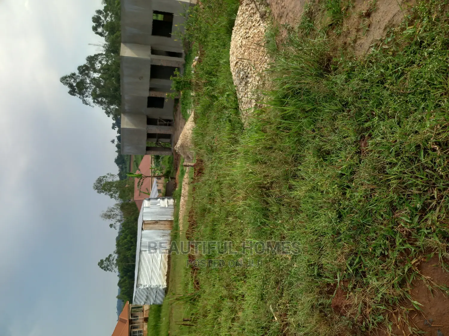 Titled Plot in Kira on Sell
