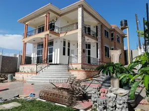 Furnished 5bdrm Mansion in Kira for Sale