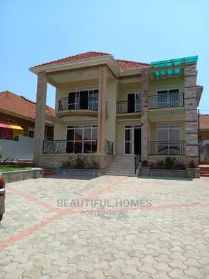 Furnished 6bdrm Mansion in Kira Tarmack for Sale