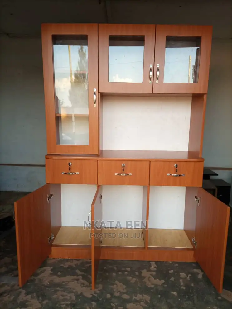 Chery Sideboard