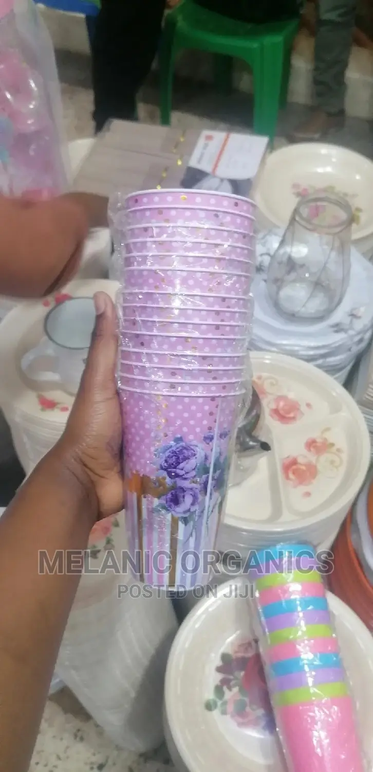 Drinking Cups 12 Pieces