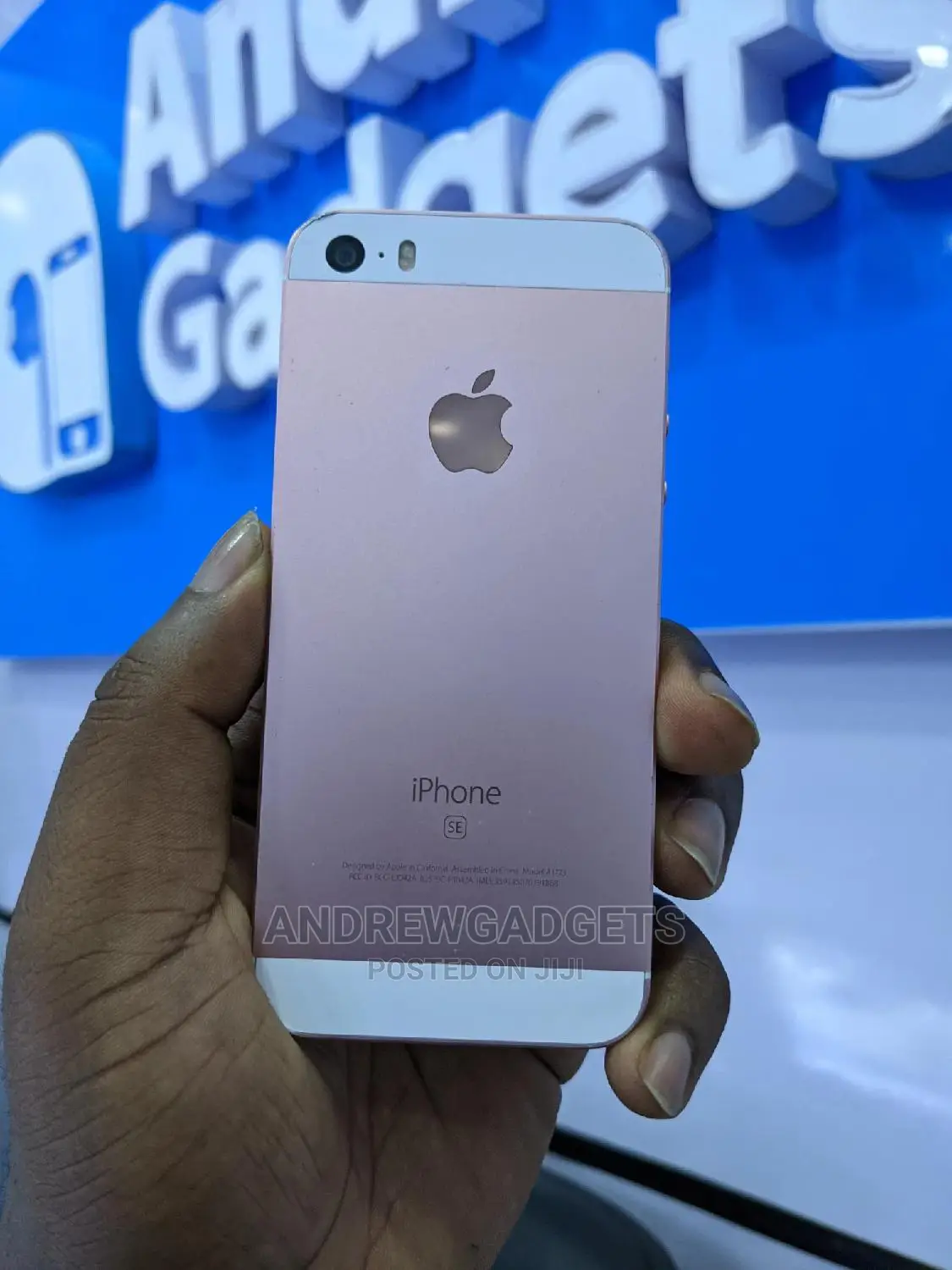 Apple iPhone SE 64 GB Rose Gold