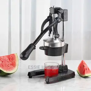 Manual Juicer.