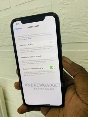 Apple iPhone 11 64 GB Black