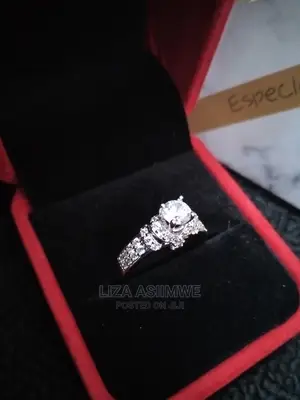 Quality Silver Engagement Rings Available