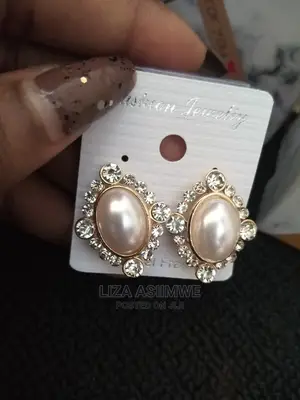 Quality Pearl Clippers (Clipons) Available