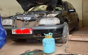 Benz AC Repair and Gas Refilling