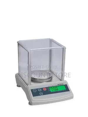 Experts Lab Weighing Precision Equipment.