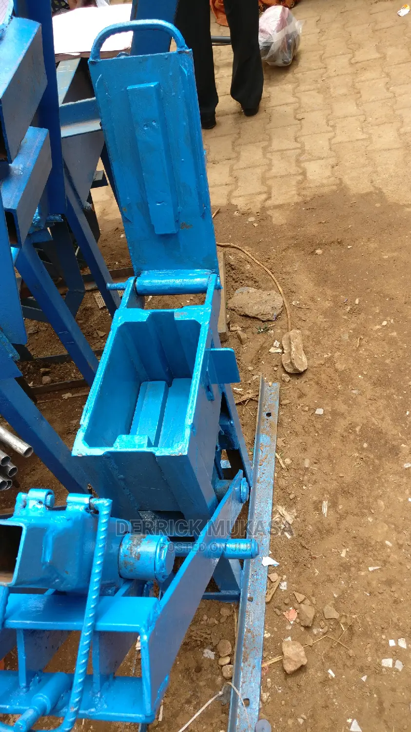 Used Interlocking Brick Machine