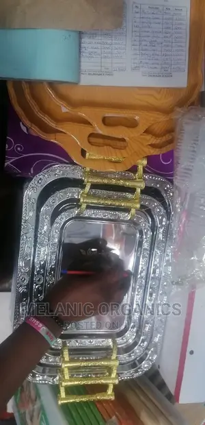Metallic Trays With Gold Handles 3 Pieces