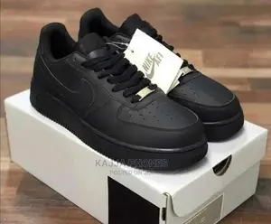 Air Force 1 Triple Black