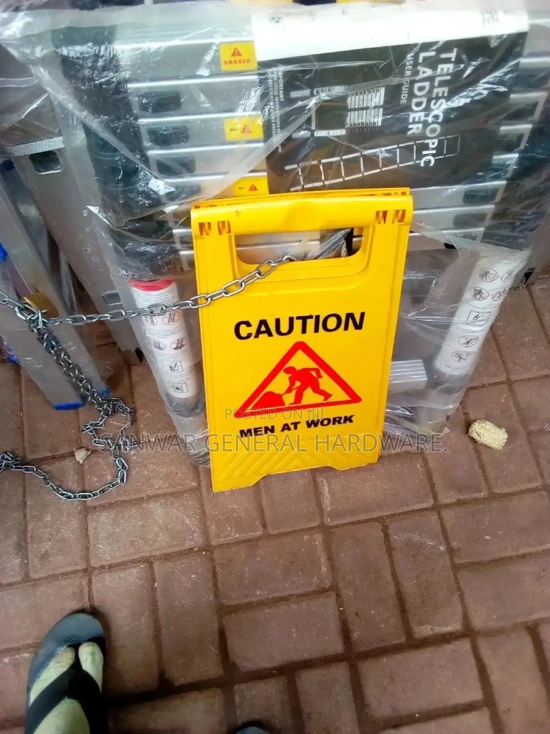 Men at Wortk Safety Sign