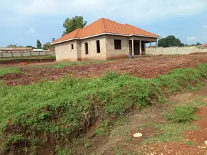 Furnished 4bdrm House in Kasangat, Nangabo for Sale