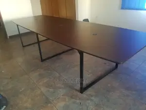 10 Seater Boardroom Table/ Conference Table