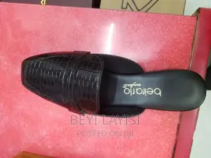 Pure Leather Flat Ladies Shoes