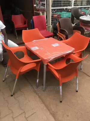 Bar / Restaurant Dining