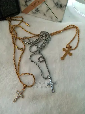Mens Chains Available With Cross Pendant (Unisex)