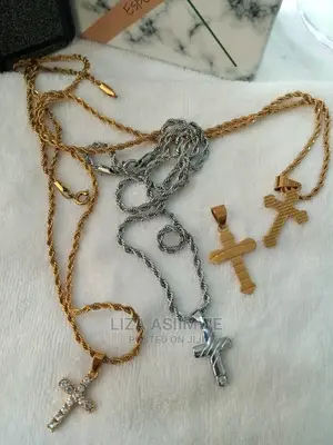 Men's Authentic and Nice Chain's With Cross Pendants Unisex