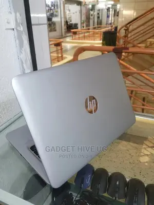 Laptop HP EliteBook 820 G3 8GB Intel Core I5 SSD 256GB